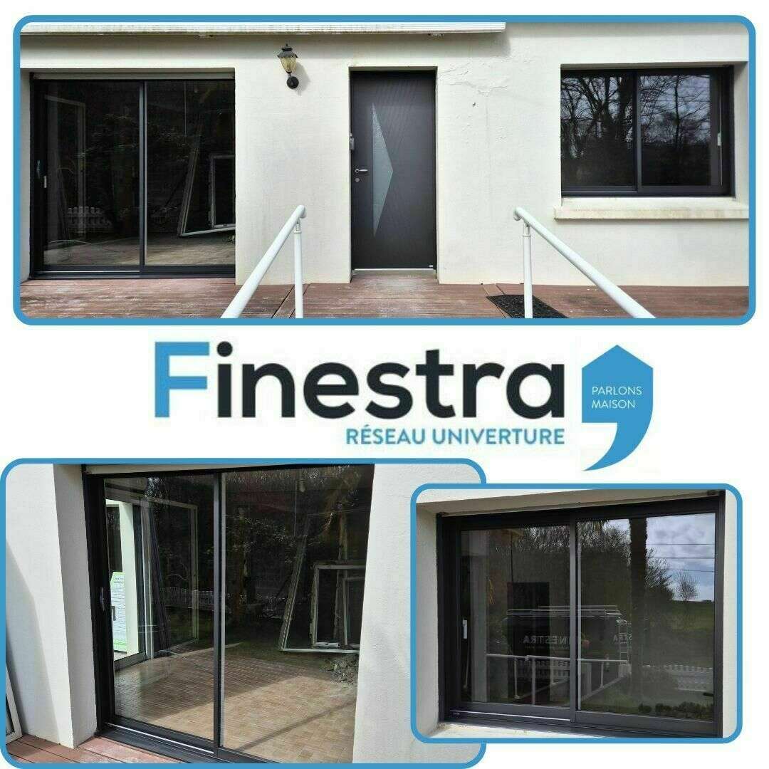 Montage Finestra d'un chantier : porte d'entrée anthracite, baies coulissantes noires et fenêtre neuves